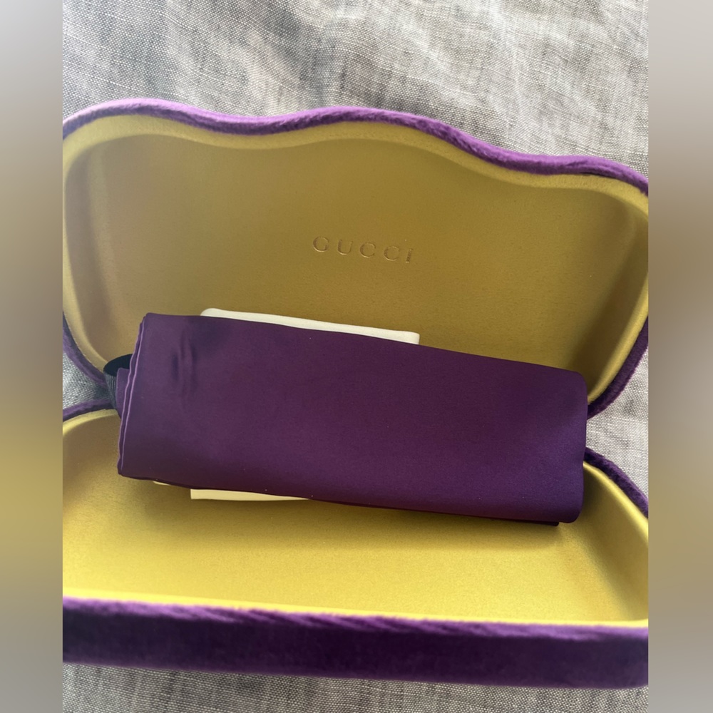 GUCCI sunglasses case (no sunglasses)